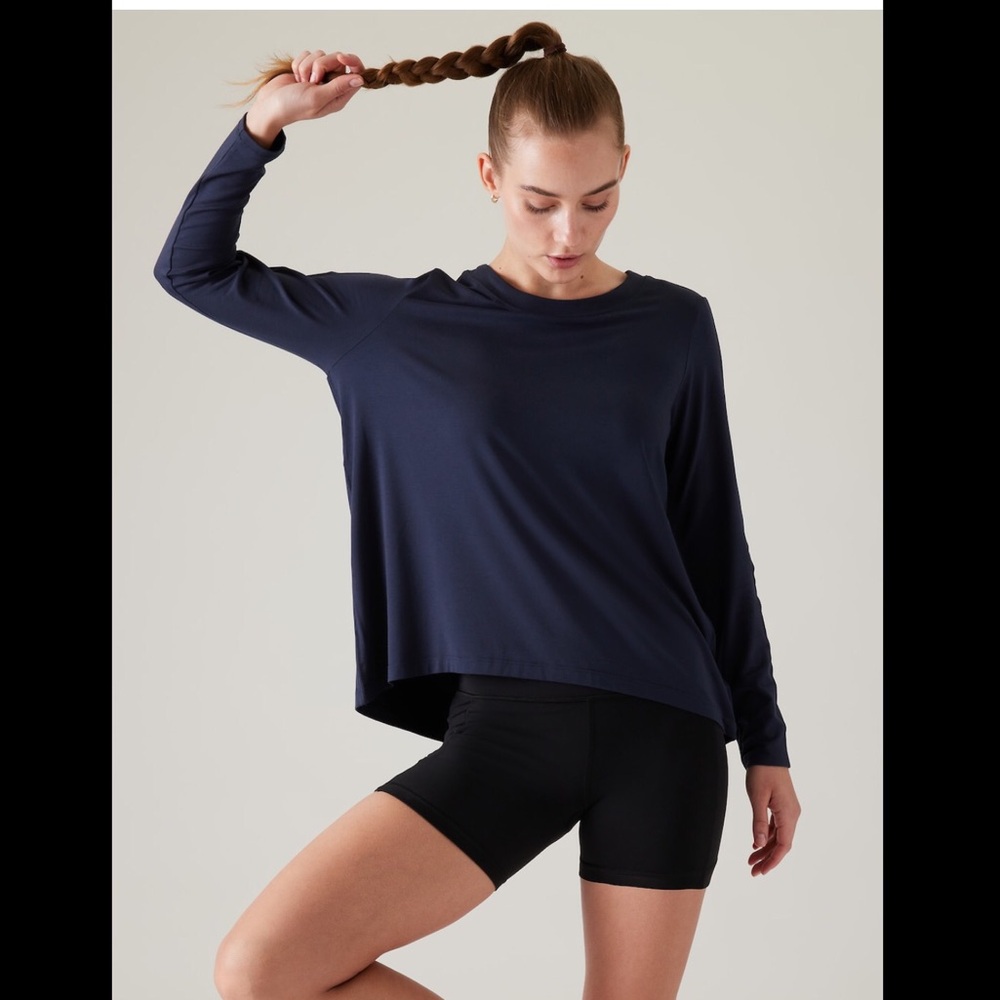 ATHLETA